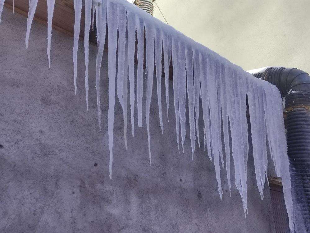 Sibirya soğuğu bir ilimizi dondurdu! Arabalar çalışmadı, kilitler dondu 6